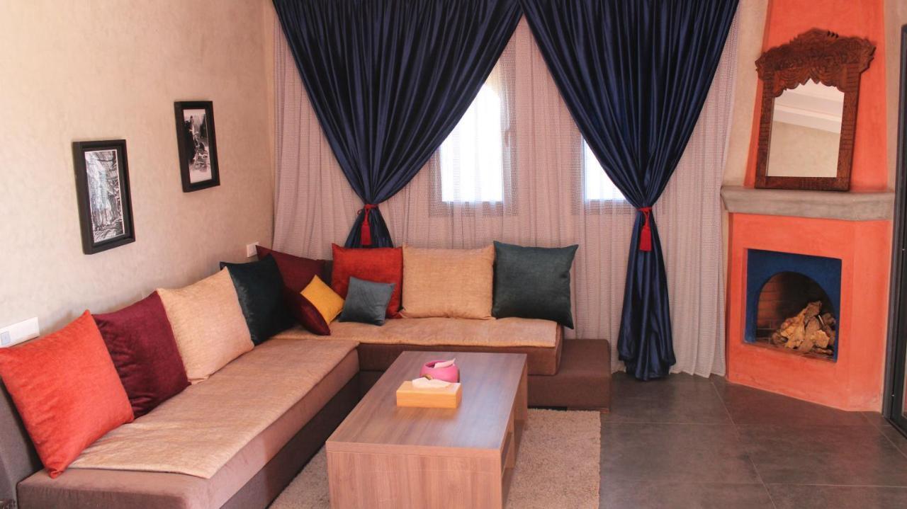 Villa Diaf Johanne Aït Ourir Exteriör bild